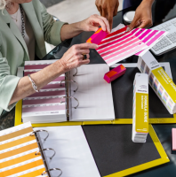 Pantone® Reference Library 8706 Colors